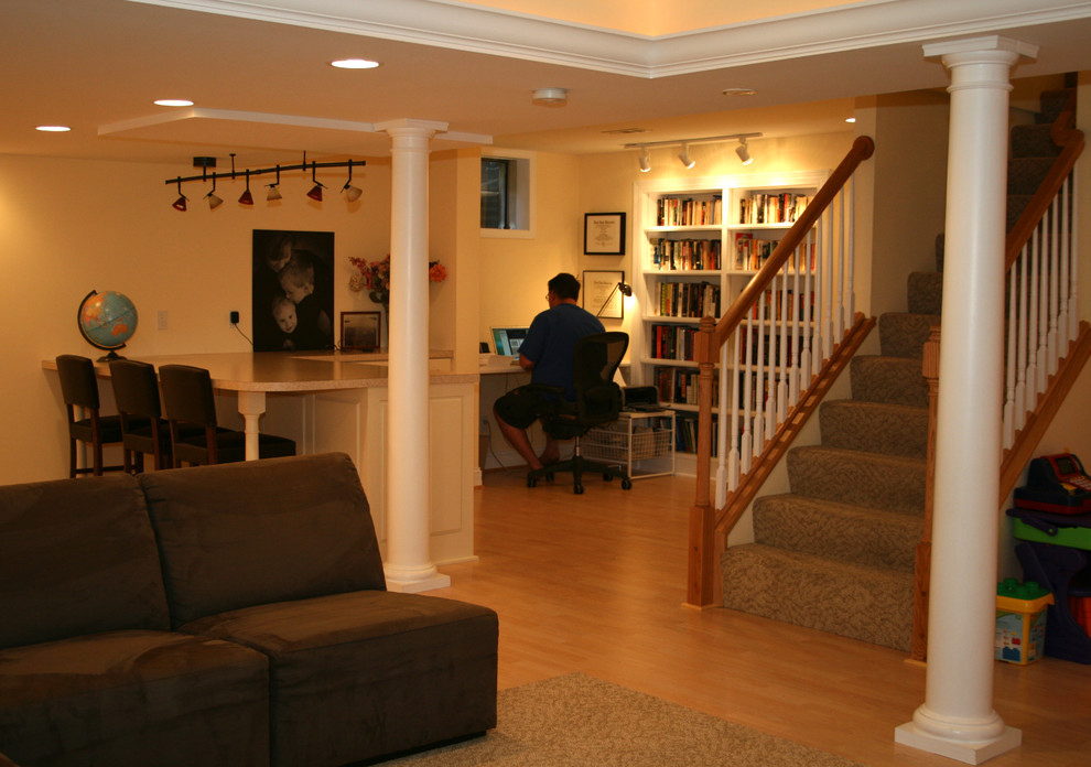 Inspiration for a timeless basement remodel in St Louis