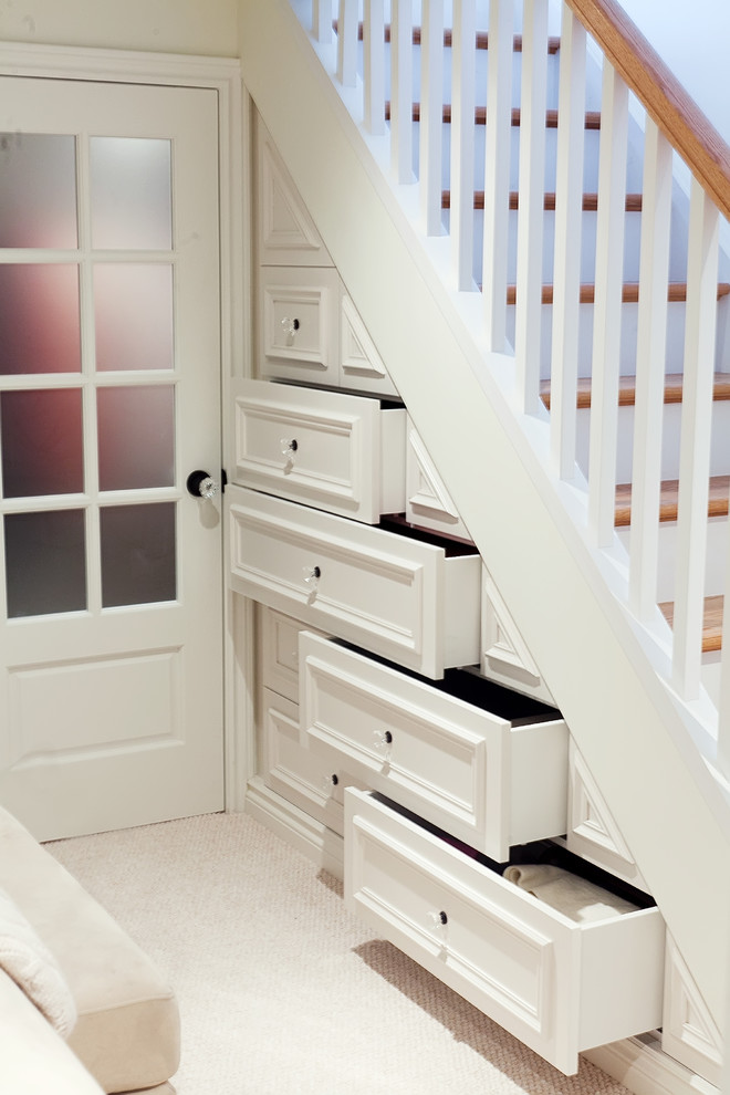 Elegant basement photo in Ottawa
