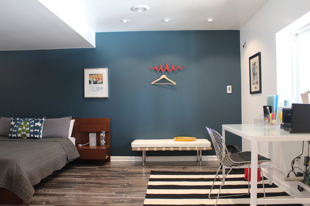 Bedroom/Office - Modern - Basement - St Louis | Houzz UK