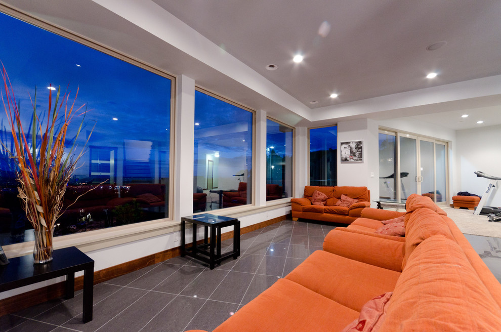 Bespoke Home on Eagle Summit Contemporary Basement Vancouver by