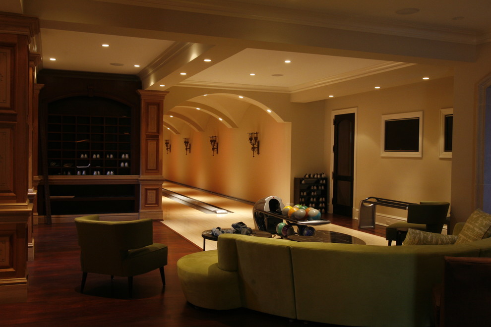 Basement - traditional basement idea in St Louis