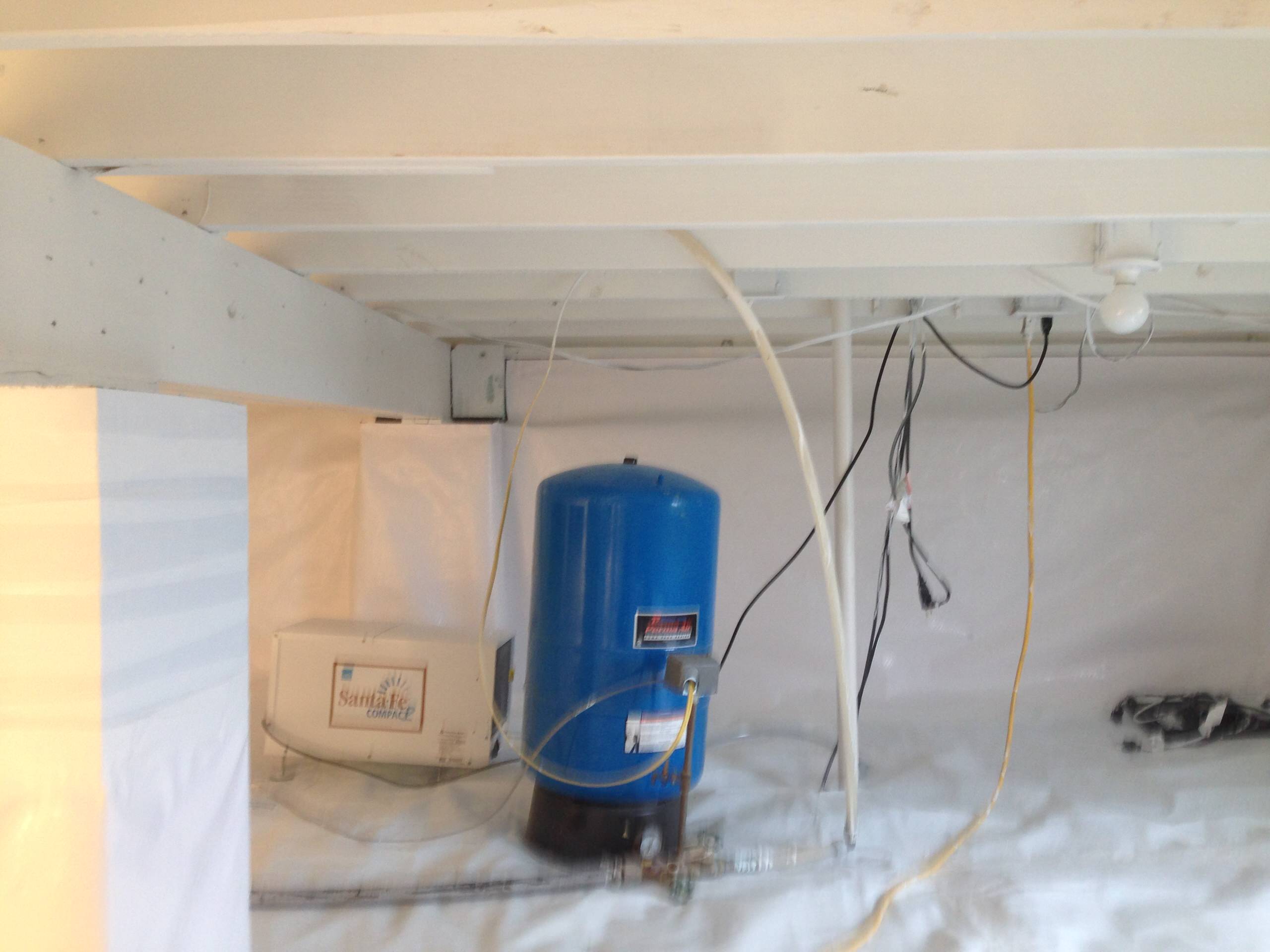 https://st.hzcdn.com/simgs/pictures/basements/crawl-space-mold-remediation-indiana-crawlspace-repair-img~3a41730704d27215_14-5014-1-299418a.jpg