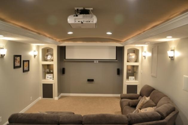 Foto di un grande home theatre chic