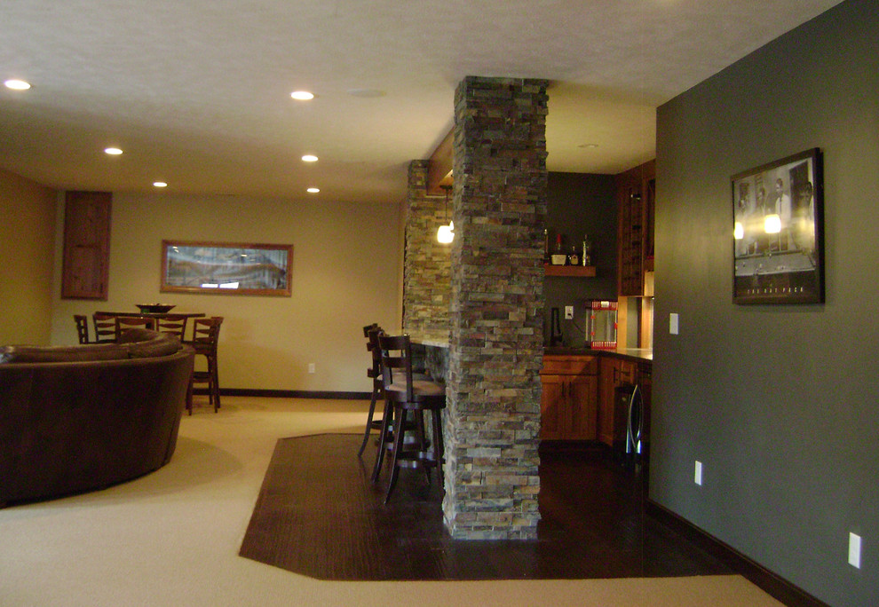 Inspiration for a timeless basement remodel in Omaha