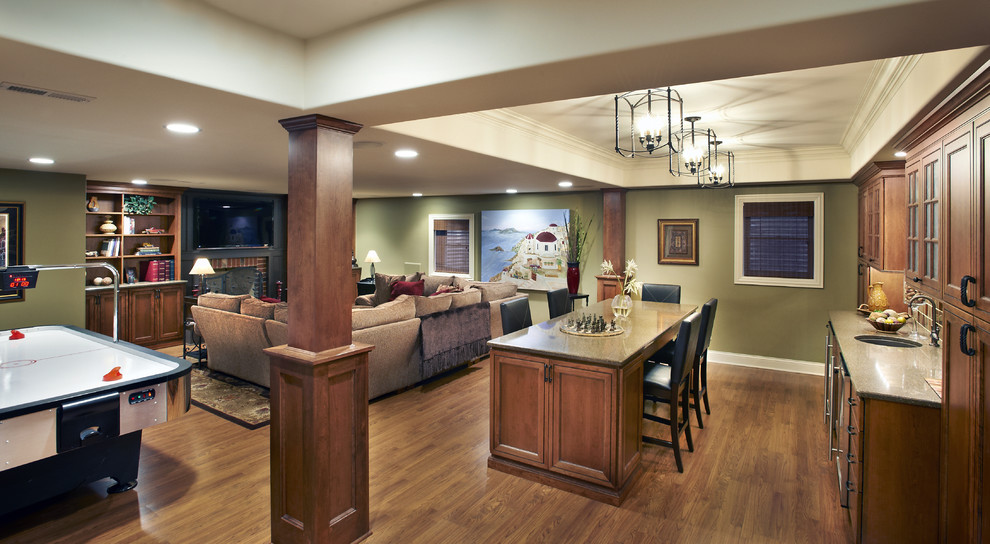 Inspiration for a traditional basement in Chicago with brown floors.