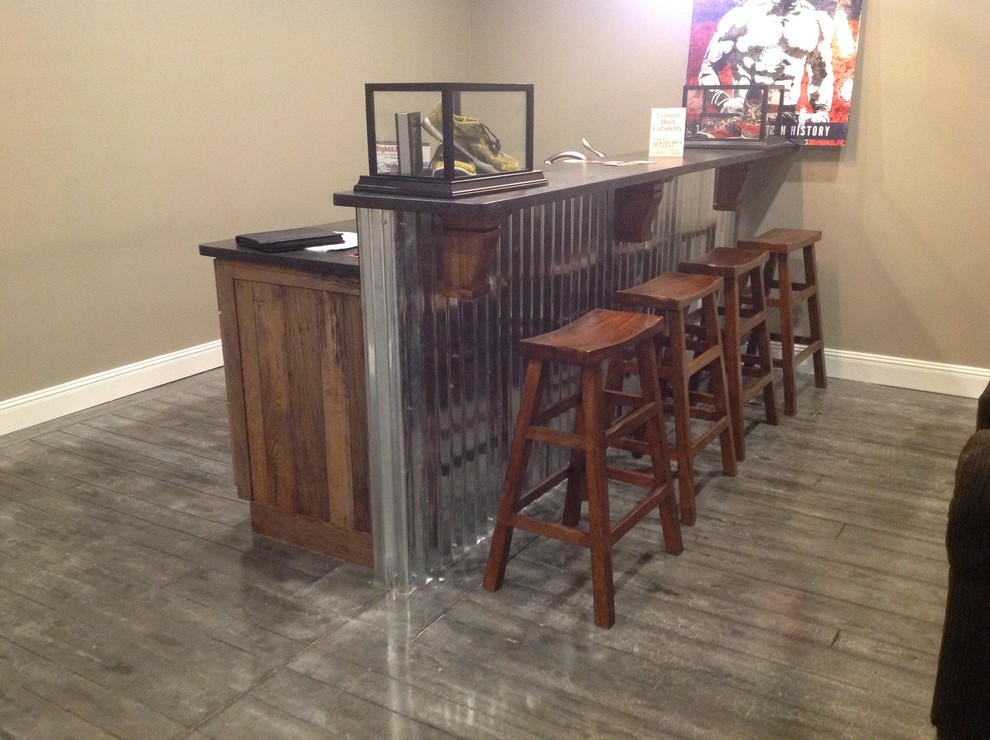 This is an example of a farmhouse home bar in Nashville.