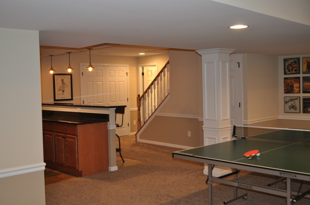 Example of a classic basement design in Cincinnati