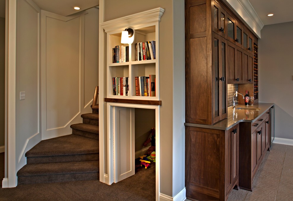 Example of a minimalist basement design in Minneapolis