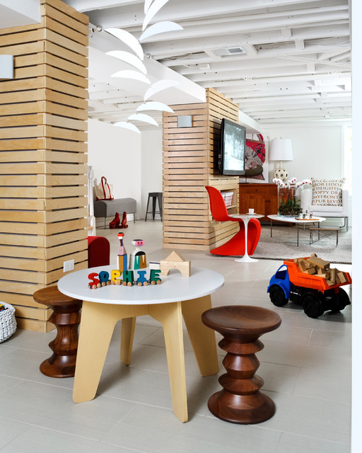 A Gloomy Basement Lightens Up<script async src=