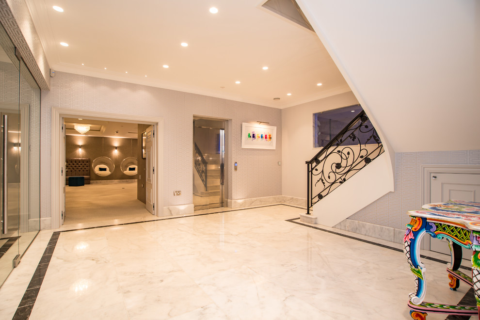 This is an example of an expansive contemporary basement in Buckinghamshire.