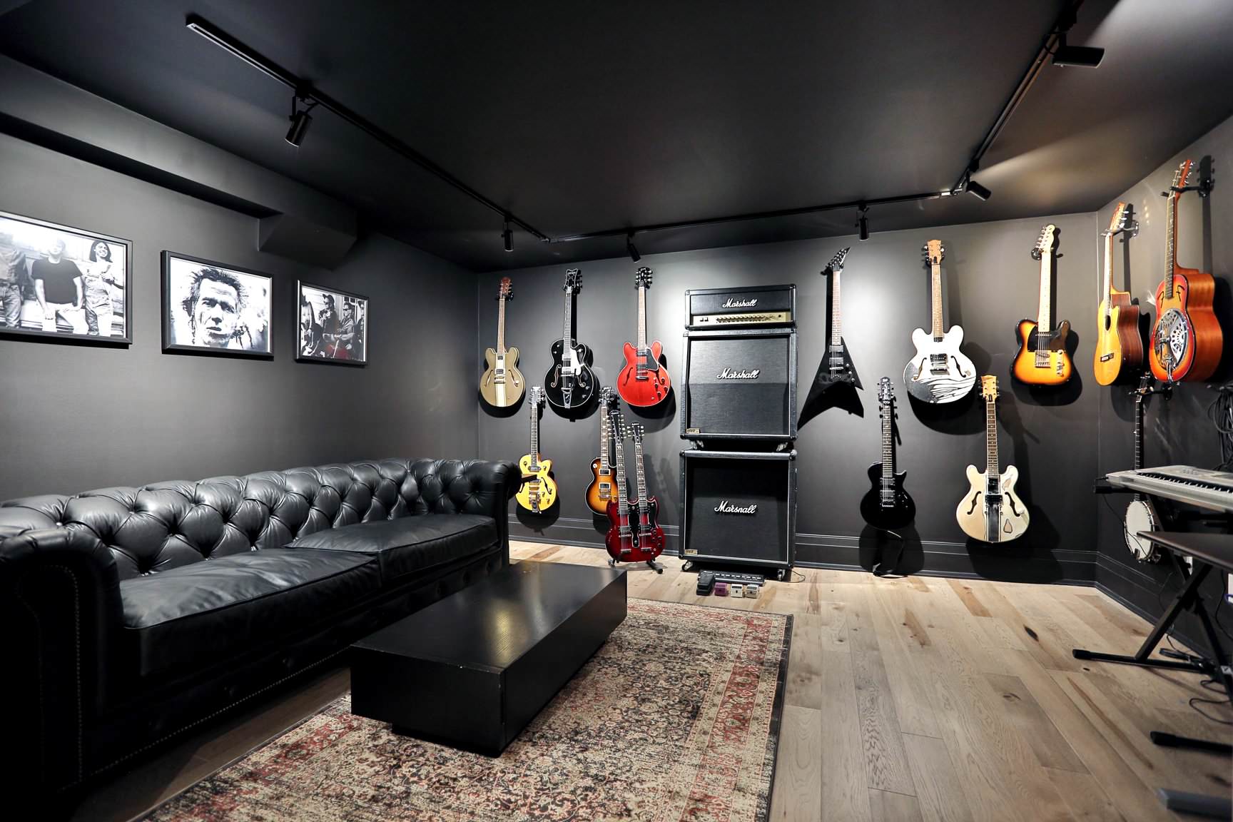75 Basement with Black Walls Ideas You'll Love - January, 2023 | Houzz