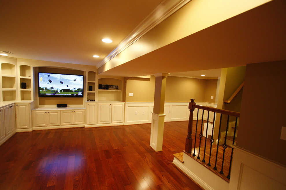 Photo of a traditional basement in Louisville.