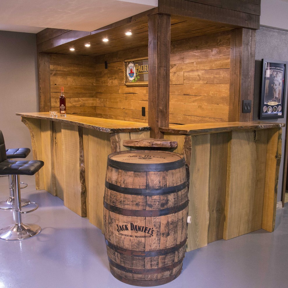 The Jack Daniels Bar - Rustic - Basement - Omaha - by Serenity Design |  Houzz