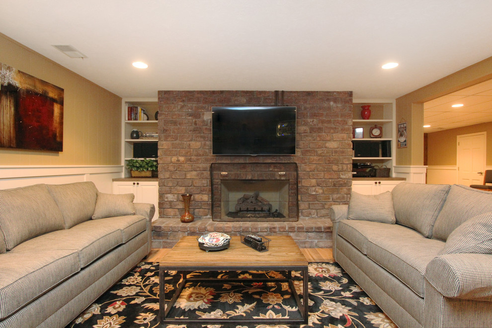 Warm & Basement Traditional Basement Grand Rapids by