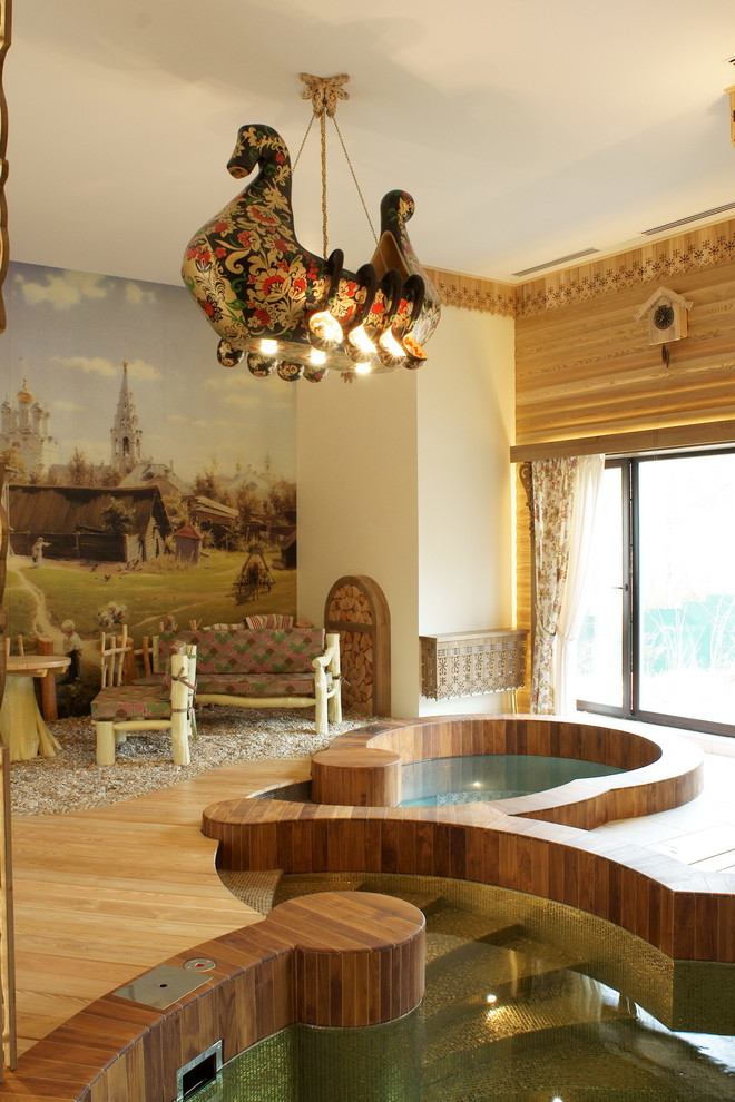 Landhausstil Pool in Moskau