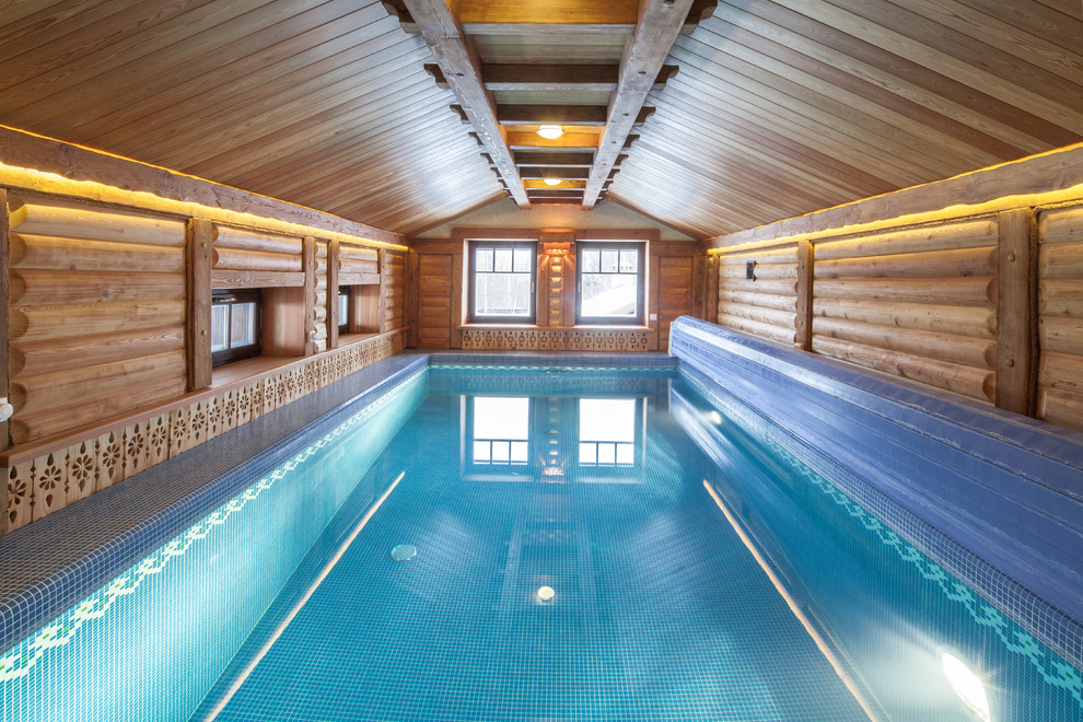 Photo of a large farmhouse indoor rectangular swimming pool in Moscow.
