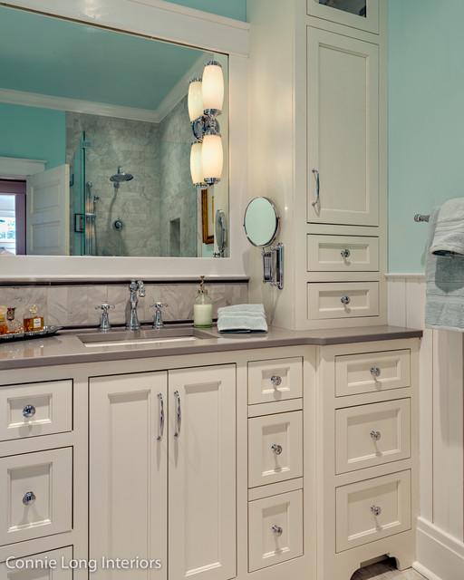 1900’s Cottage Bath 80’s Redo Redone in Historic Franklin, TN