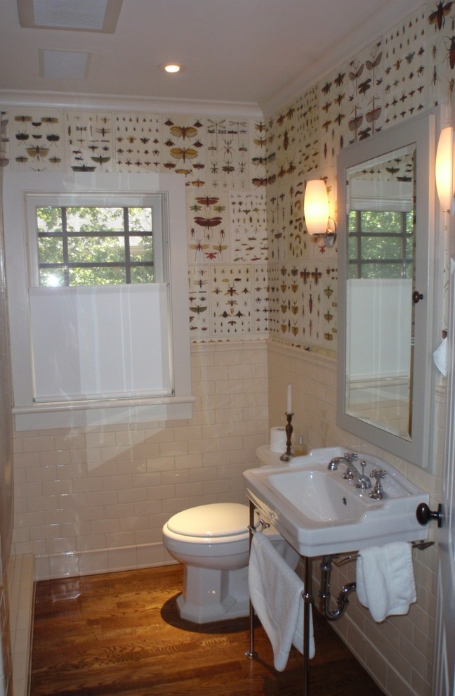 Alcove shower - small craftsman master light wood floor alcove shower idea in Houston with a pedestal sink and a one-piece toilet