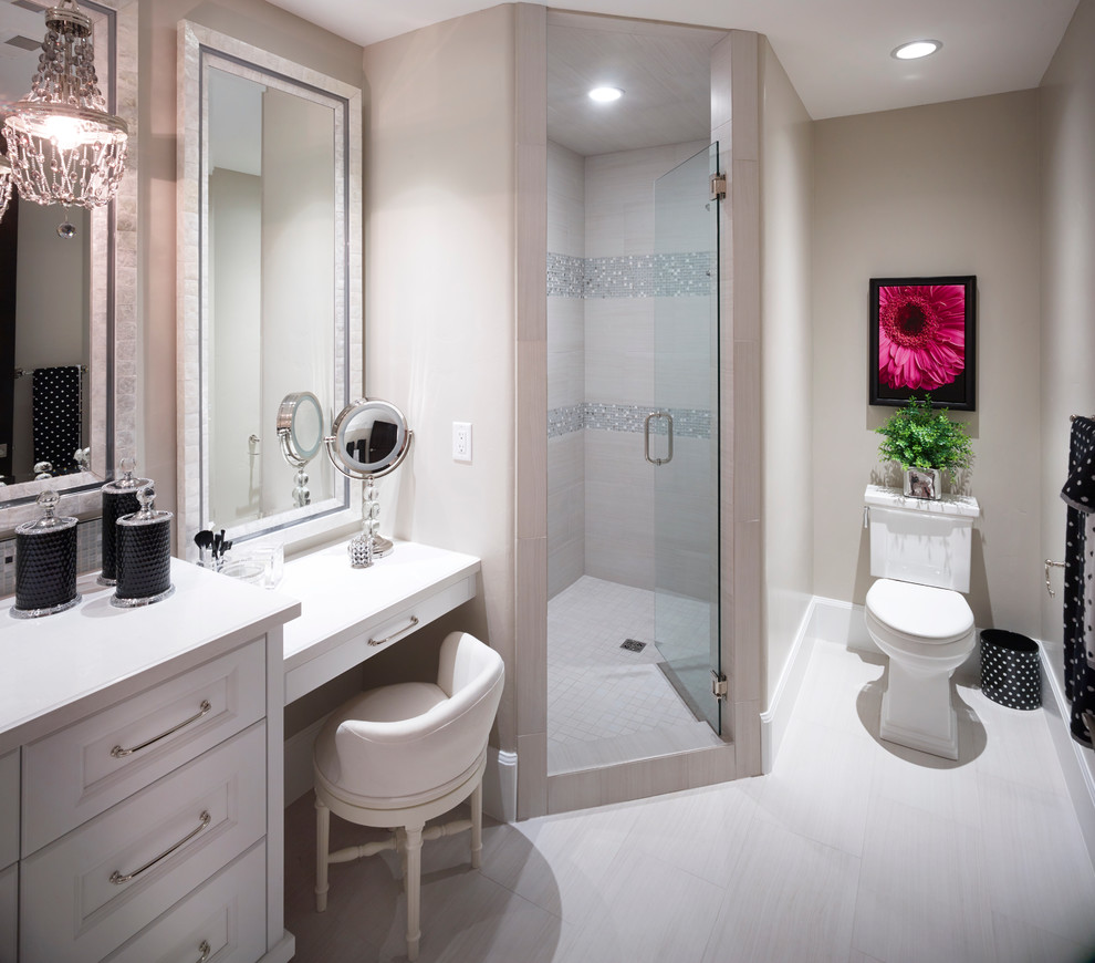 Example of a transitional bathroom design in Salt Lake City