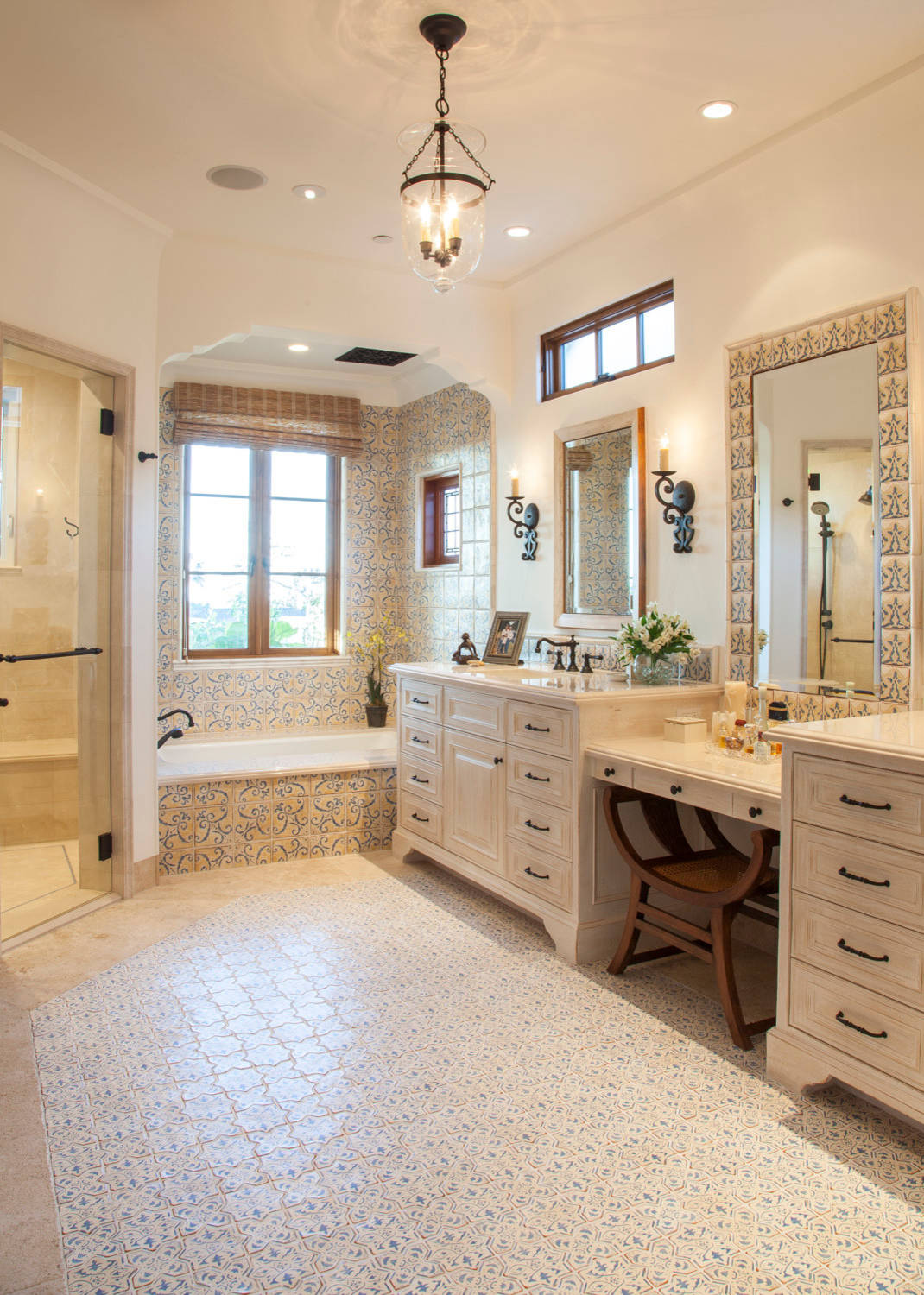 Spanish Style Bathroom Design These Stunning Spanish Bathroom Décor