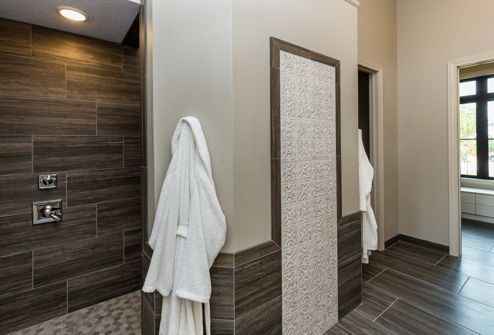 Example of a large transitional master brown tile and porcelain tile porcelain tile and brown floor bathroom design in Other with shaker cabinets, white cabinets, gray walls, an undermount sink, quartz countertops and gray countertops