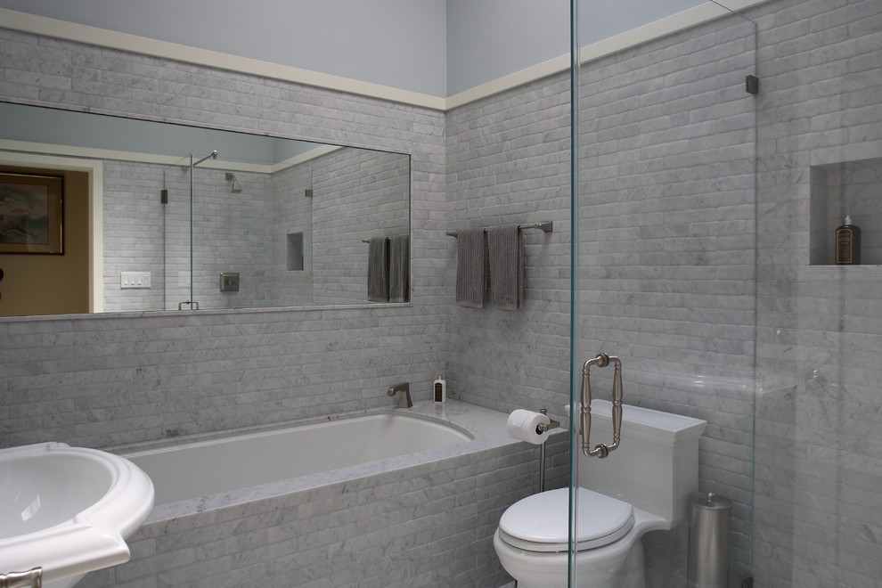 Идея дизайна: ванная комната в стиле модернизм с плиткой кабанчик