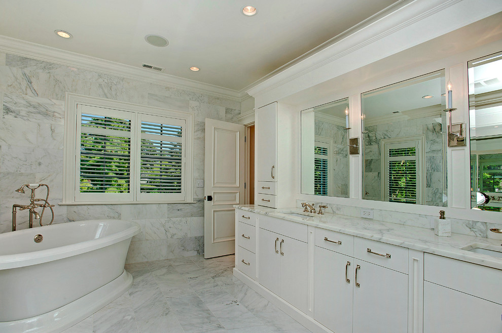 Photo of a classic bathroom in Chicago with a freestanding bath.