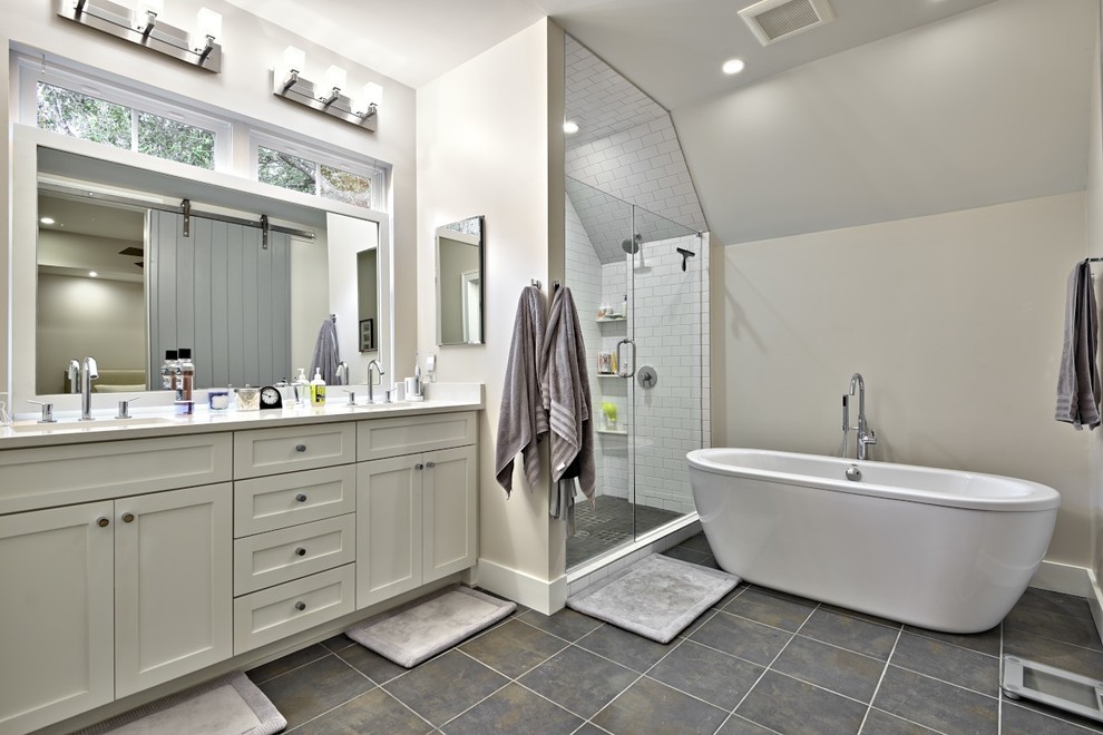 Example of a transitional bathroom design in Austin