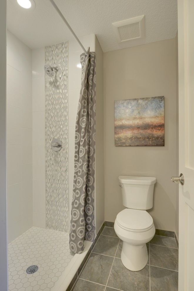Inspiration for a craftsman bathroom remodel in Minneapolis