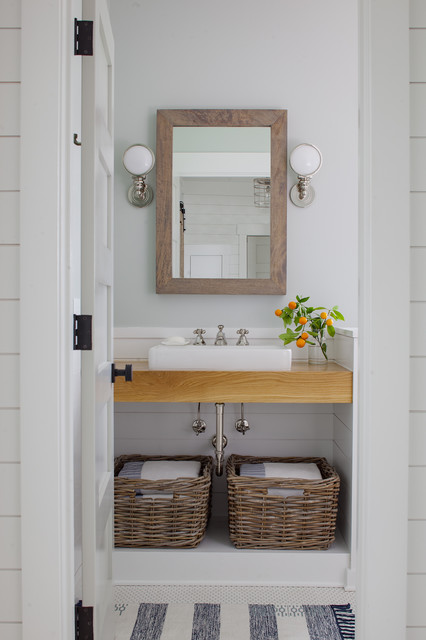 9th Street - Maritim - Badezimmer - von Rethink Design Studio | Houzz