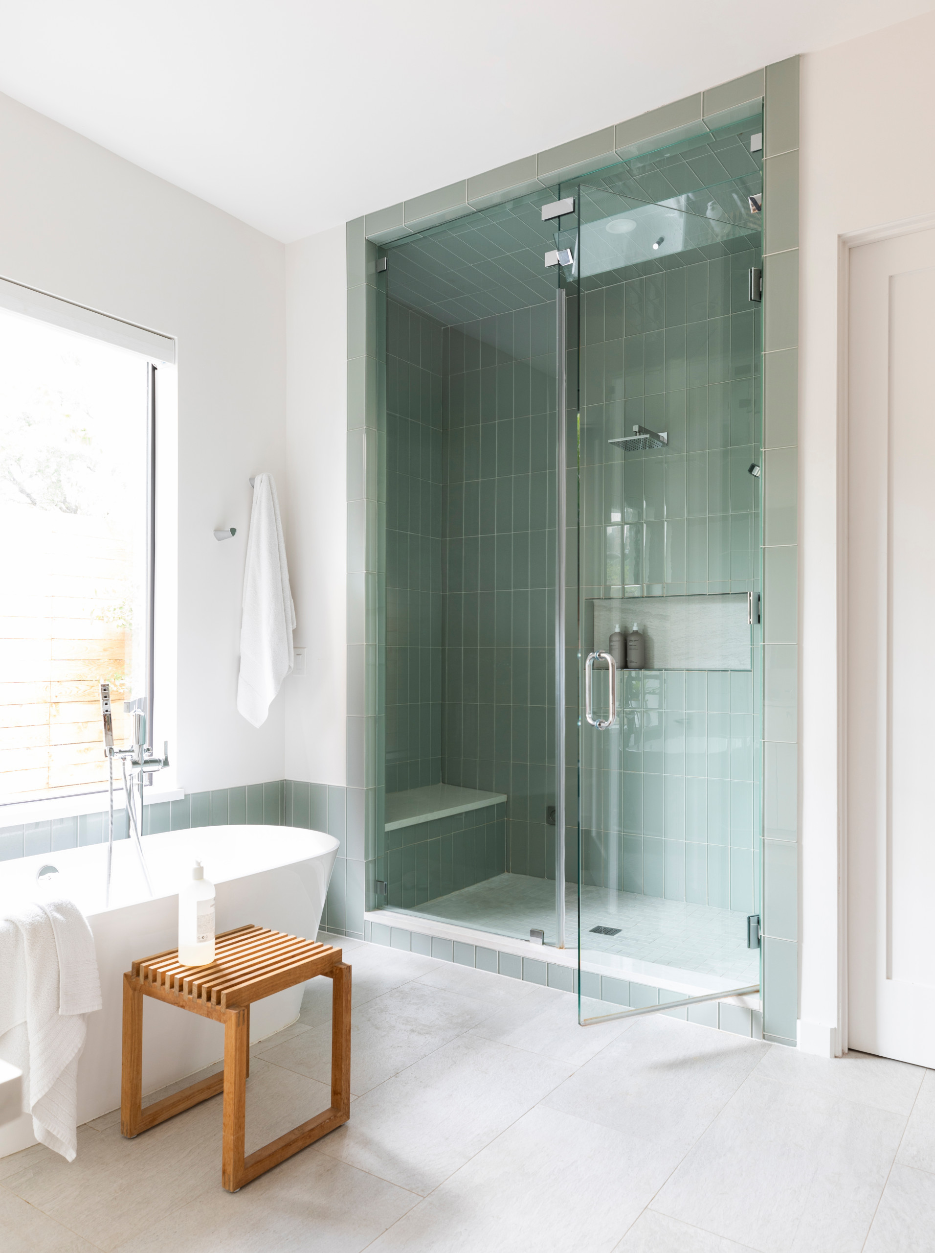 52+ Walk in Shower Design ( STEP IN ) Large Doorless Showers  Bathroom  interior design, Bathroom design, Bathroom redesign