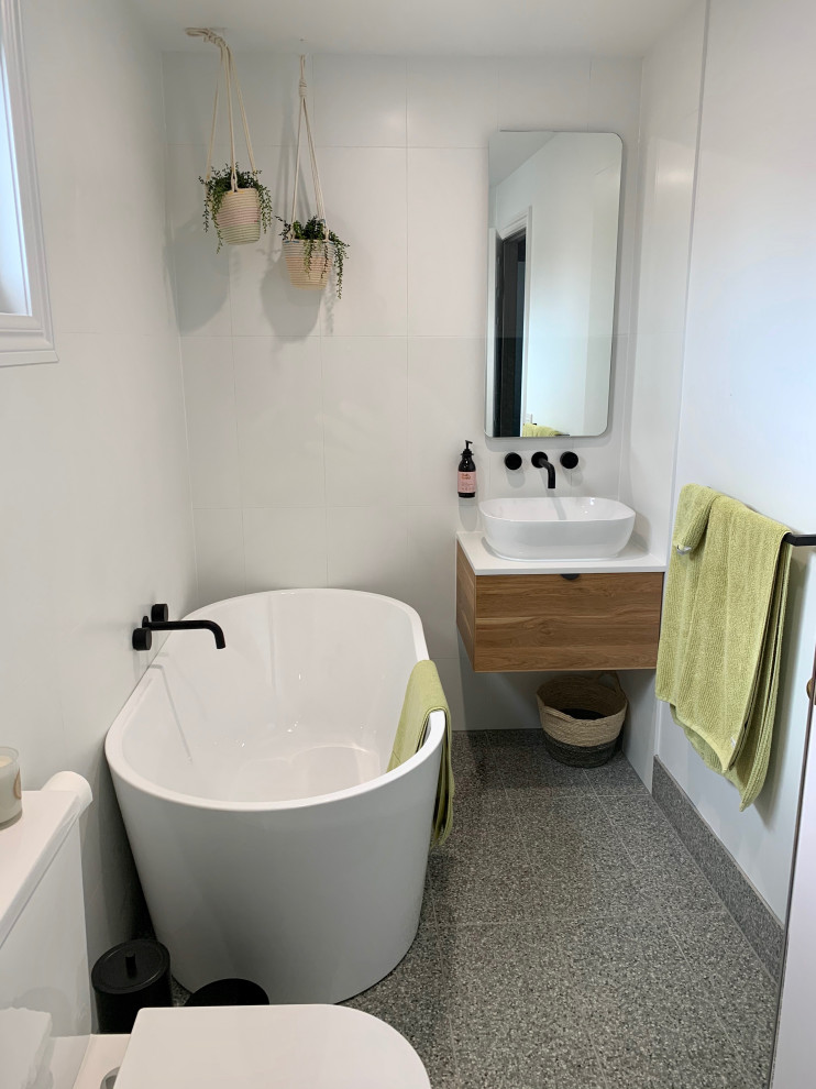 Abbotsford Bathroom Modern Bathroom Melbourne by Refine