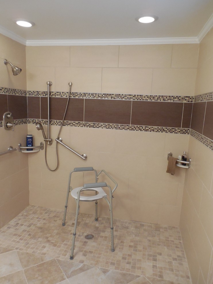 ADA Bathroom Modern Badezimmer Baltimore von Testament