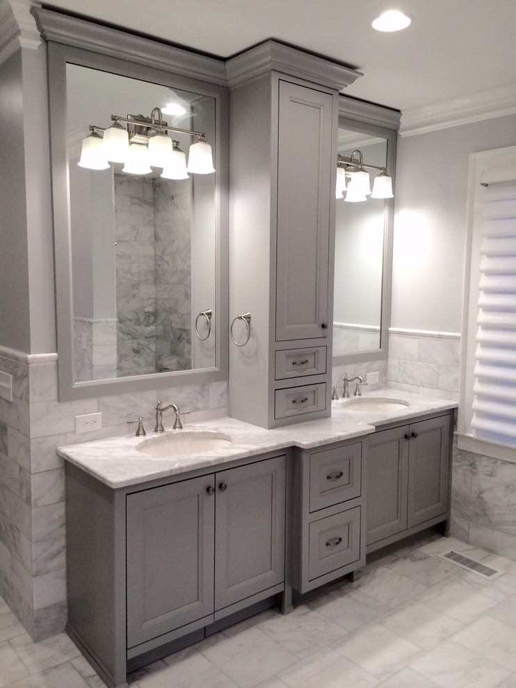 Inspiration for a large classic ensuite bathroom in Other with recessed-panel cabinets, grey cabinets, a corner shower, a two-piece toilet, grey tiles, marble tiles, white walls, marble flooring, a submerged sink, marble worktops, grey floors and an open shower.