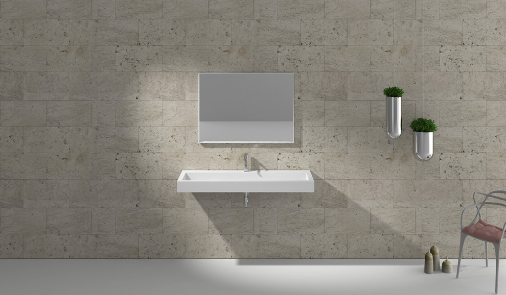 Diseño de cuarto de baño principal y rectangular contemporáneo de tamaño medio con paredes beige, lavabo suspendido, encimera de acrílico, suelo blanco y encimeras blancas