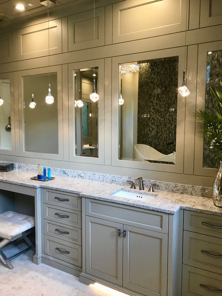 Akdo Master Suite Vanity With Pendulum, Bathroom Cabinets Miami Florida