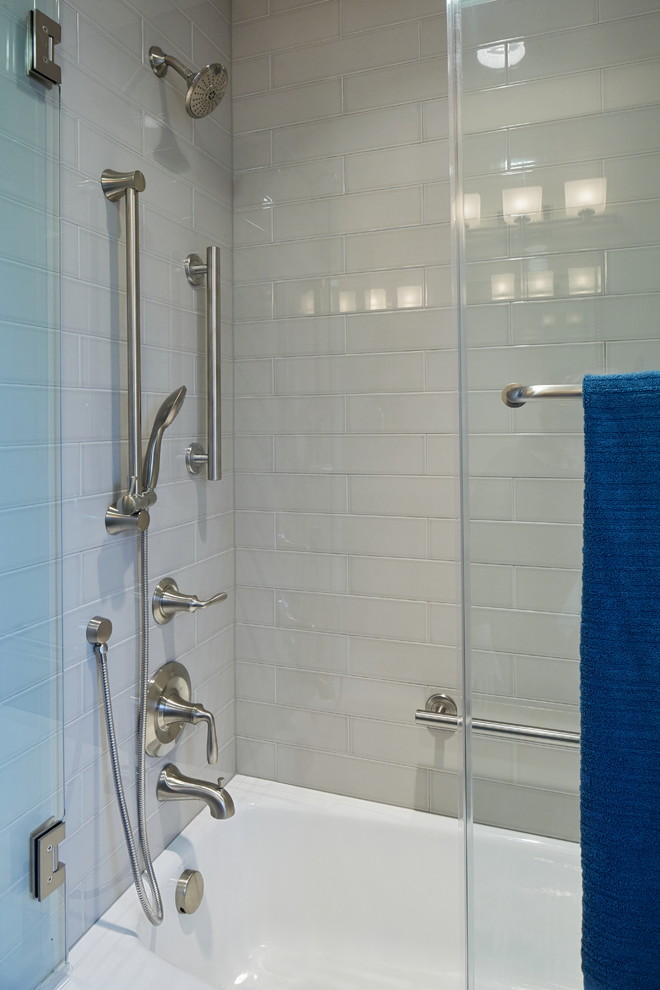 Alameda bath remodel - Modern - Bathroom - Portland - by Sharon Hocking ...