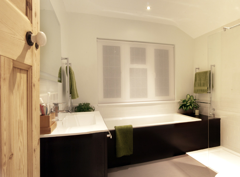 This is an example of a scandi bathroom in Buckinghamshire.