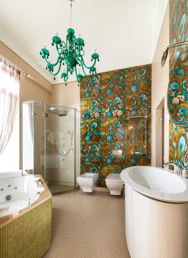 モスクワにあるエクレクティックスタイルのおしゃれな浴室の写真