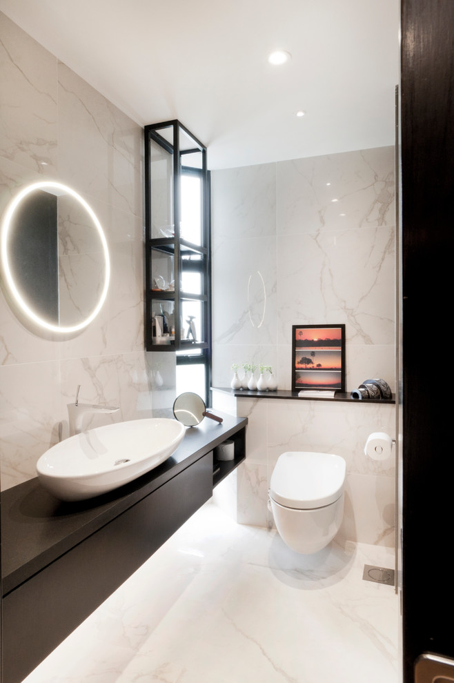 シンガポールにあるコンテンポラリースタイルのおしゃれな浴室の写真