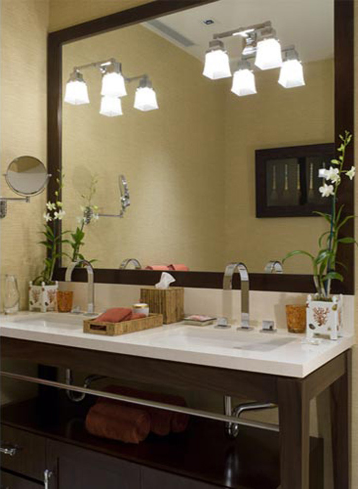 Источник вдохновения для домашнего уюта: ванная комната среднего размера в современном стиле с душевой кабиной