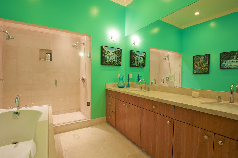 Foto de cuarto de baño contemporáneo con ducha doble