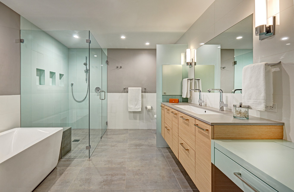 Arden Park Mid-Century Modern Master Bathroom - Modern - Bathroom ...