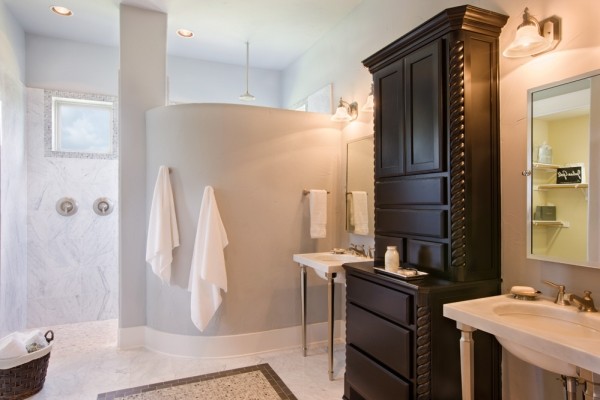 Arezzo Master Bathroom by Sitterle Homes Modern Bathroom