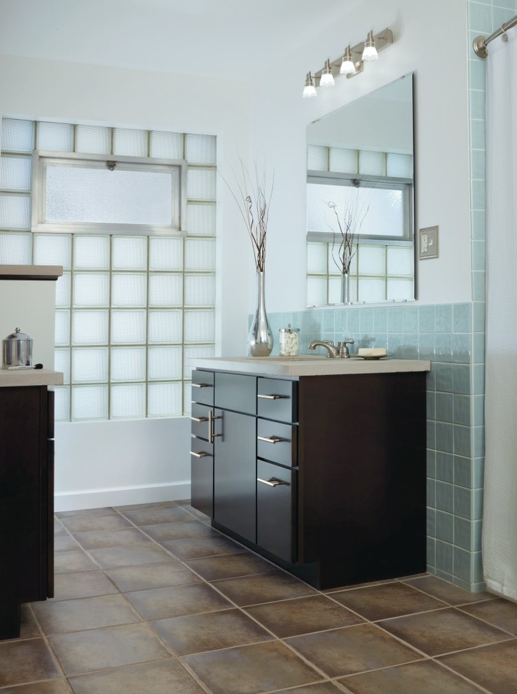 Aristokraft Teagan Vanity Contemporary Bathroom
