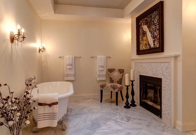 Art Of Home - Klassisch - Badezimmer - Minneapolis - von Kariel Staging