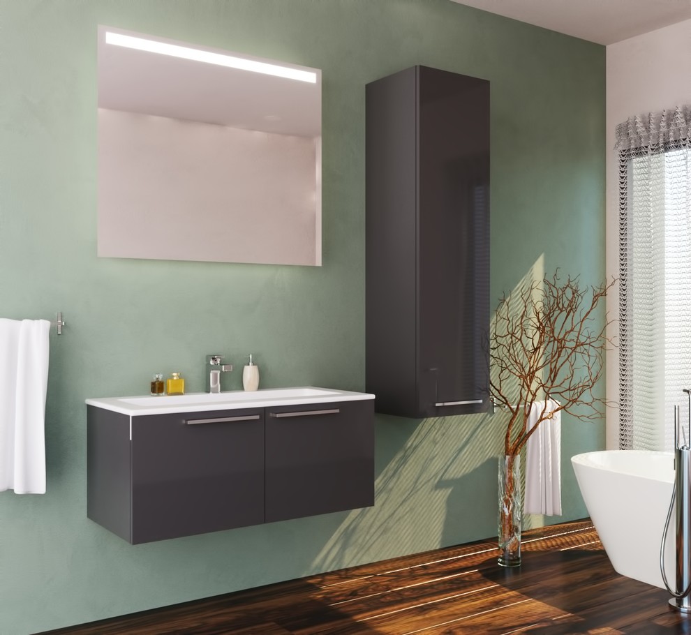 Пример оригинального дизайна: маленькая ванная комната в стиле модернизм с фасадами островного типа, столешницей из искусственного камня, белой столешницей и серыми фасадами для на участке и в саду