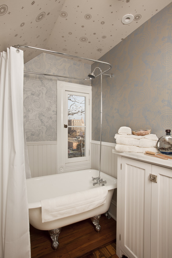 Inspiration for a timeless claw-foot bathtub remodel in Austin