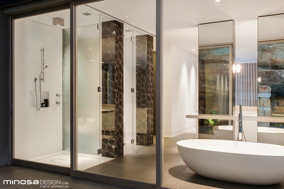Australian Bathroom Design Of the Year KBDi & HIA Modern Bathroom Sydney by Minosa