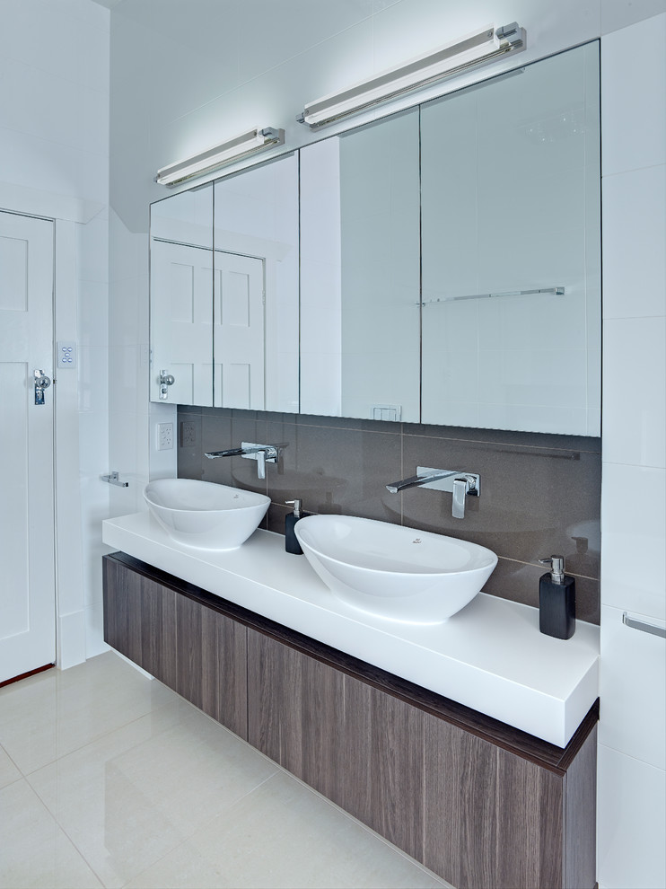 Award Winning Small Bathroom Contemporain Salle de Bain Adélaïde